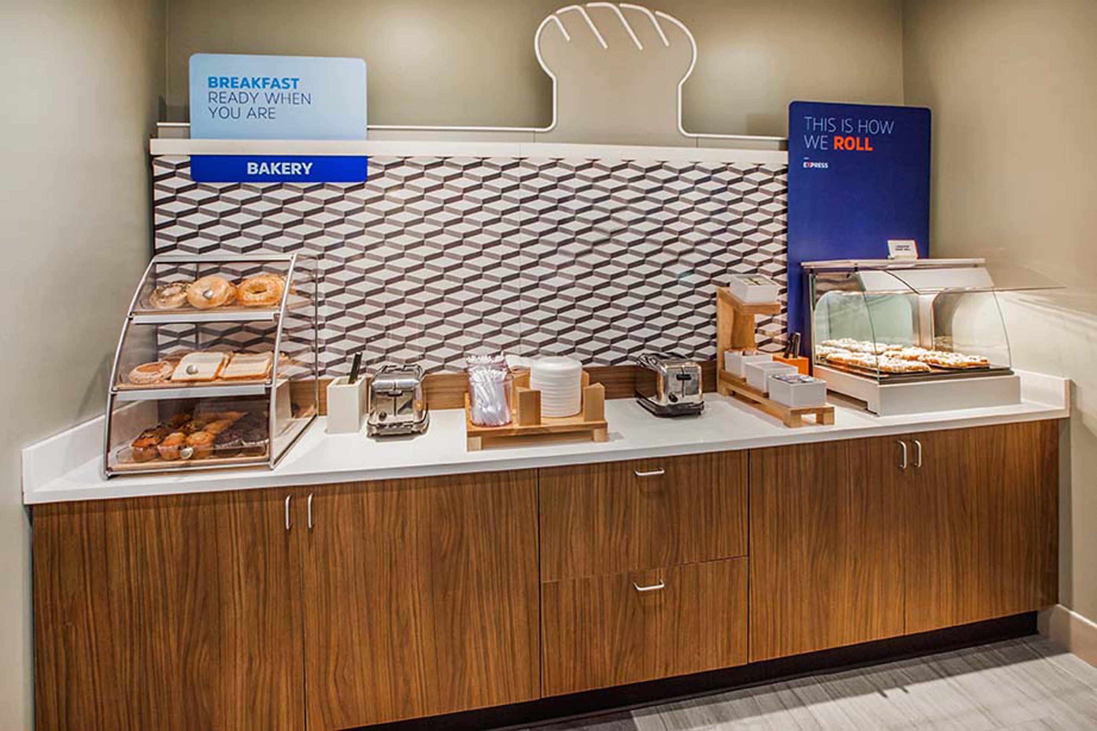 Holiday Inn Express Hotel & Suites Greenville By Ihg Eksteriør billede