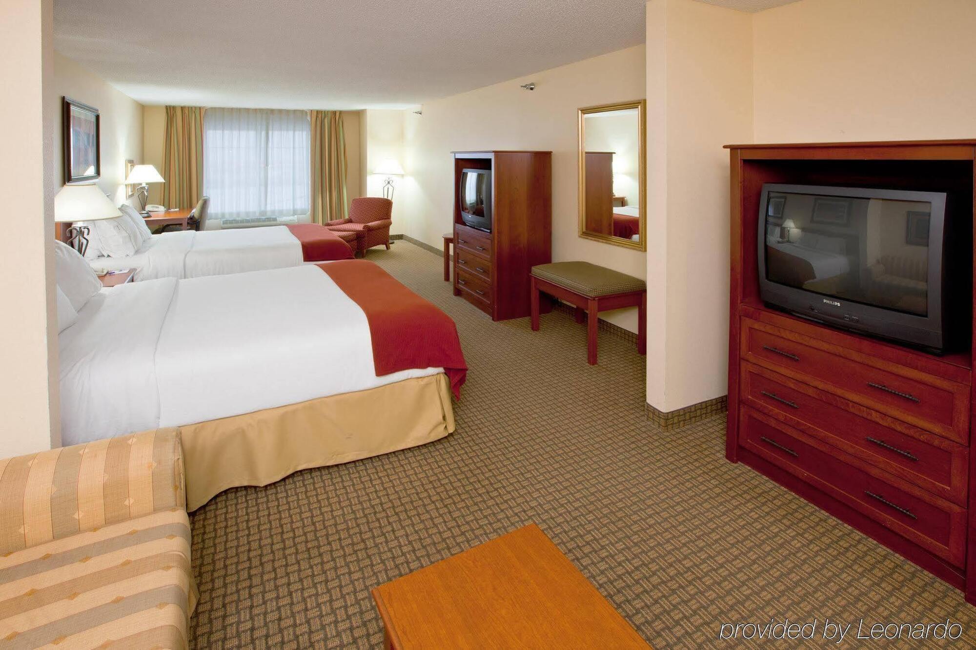 Holiday Inn Express Hotel & Suites Greenville By Ihg Eksteriør billede